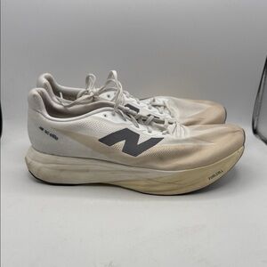 New Balance SC Elite men’s 13 White and Gray S6 Summers here no insoles S6